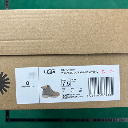 UGG