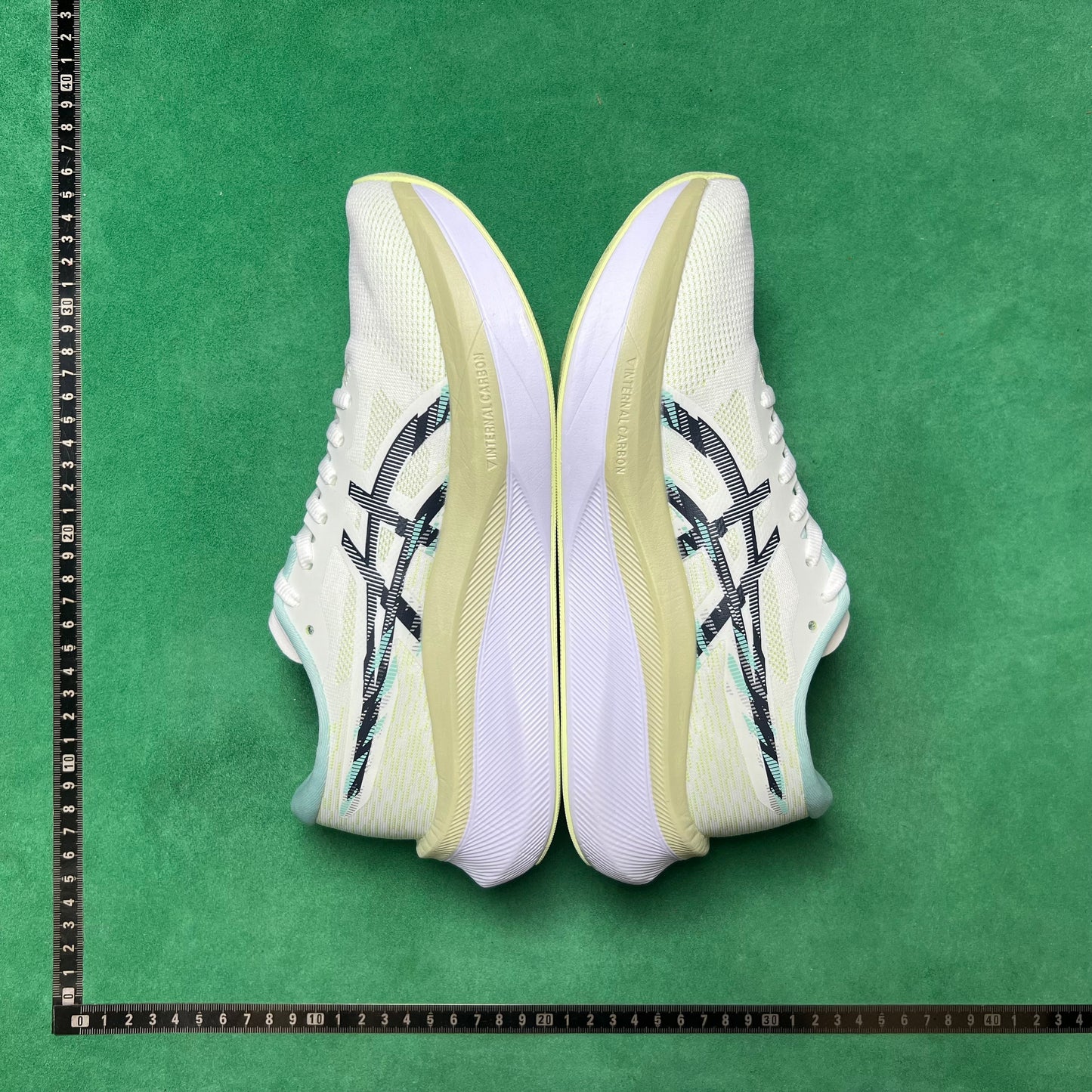 Asics Magic Speed 4
