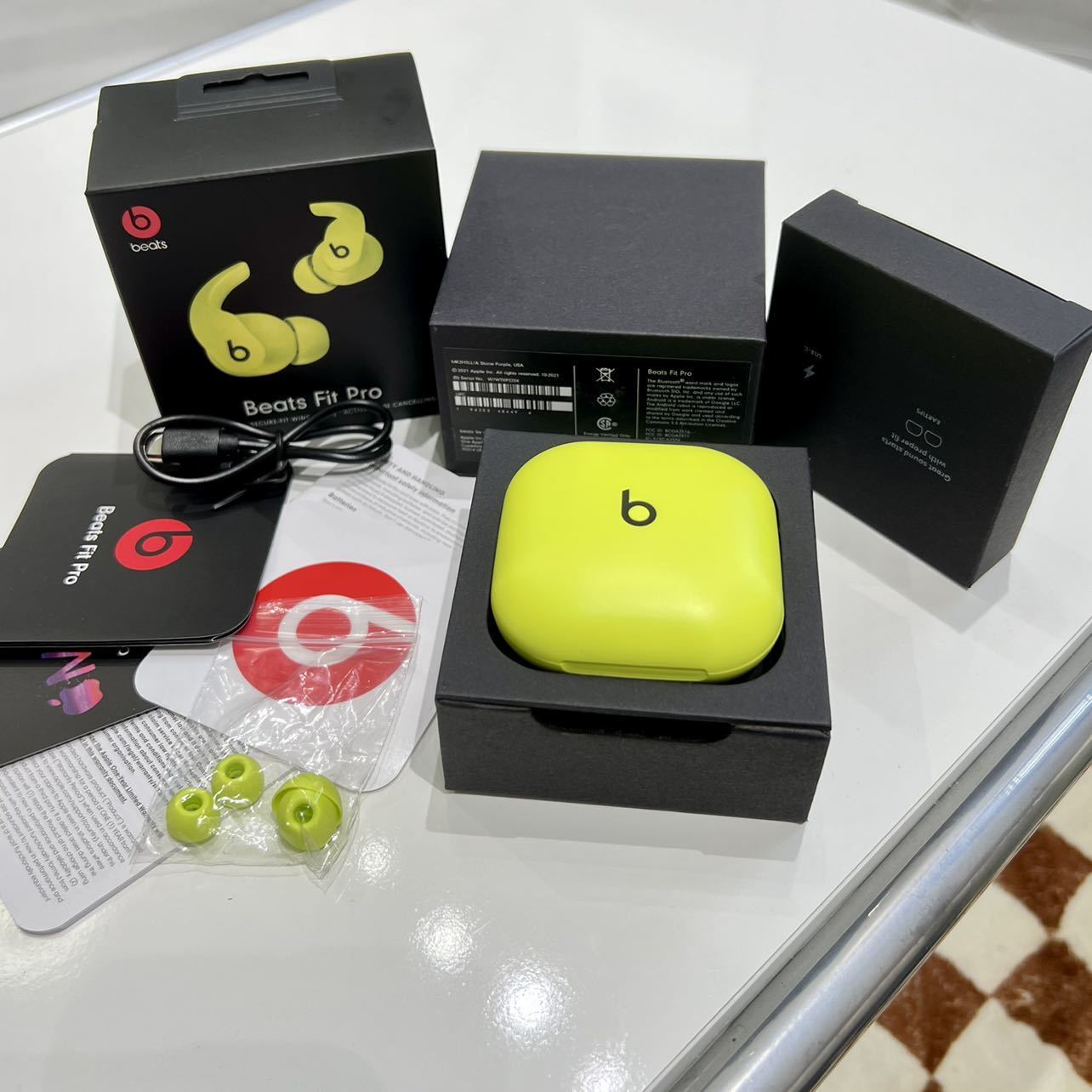 Beats Fit Pro x Kim