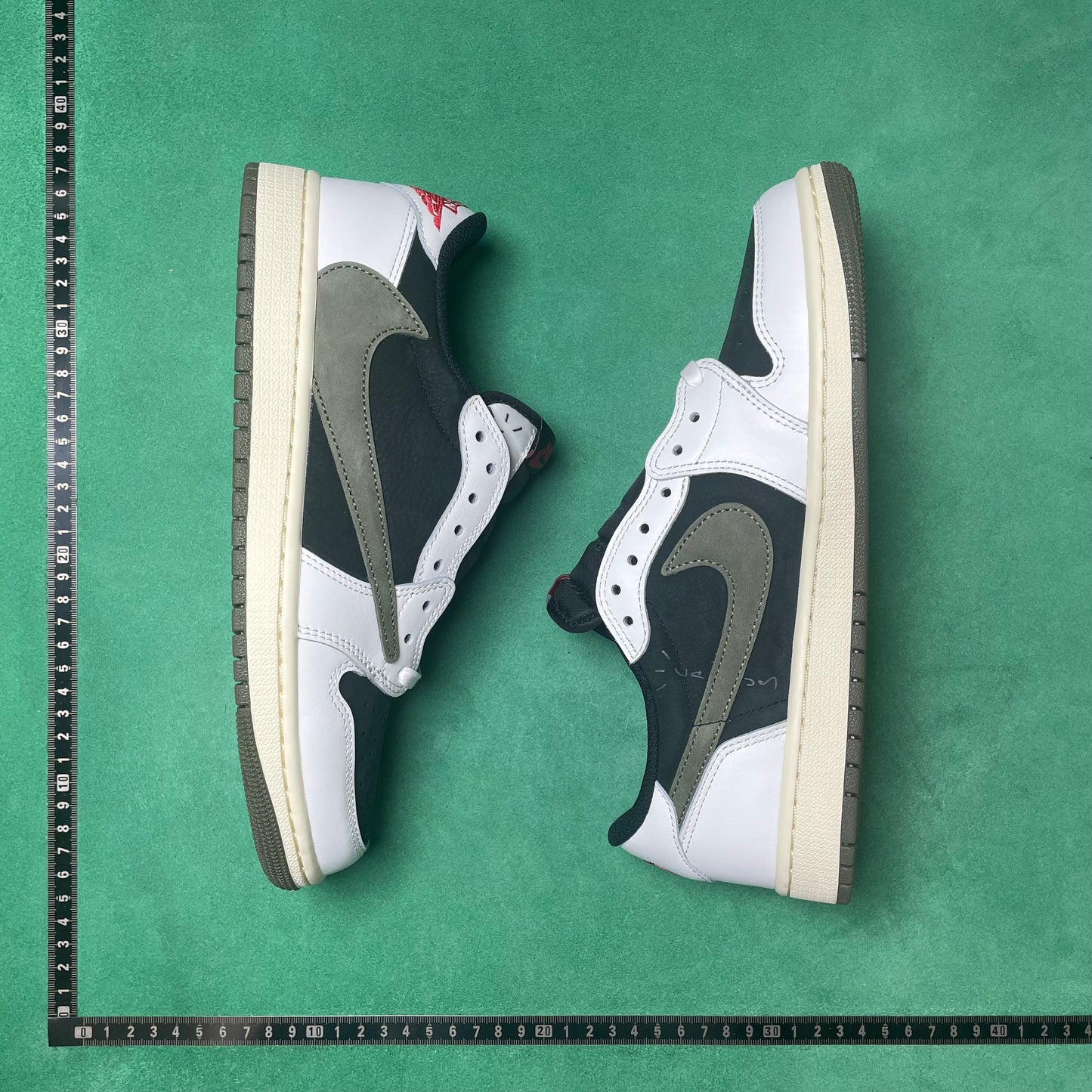 Air Jordan 1