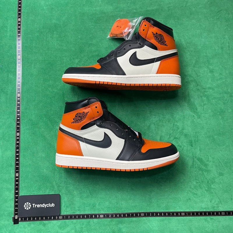 Air Jordan 1
