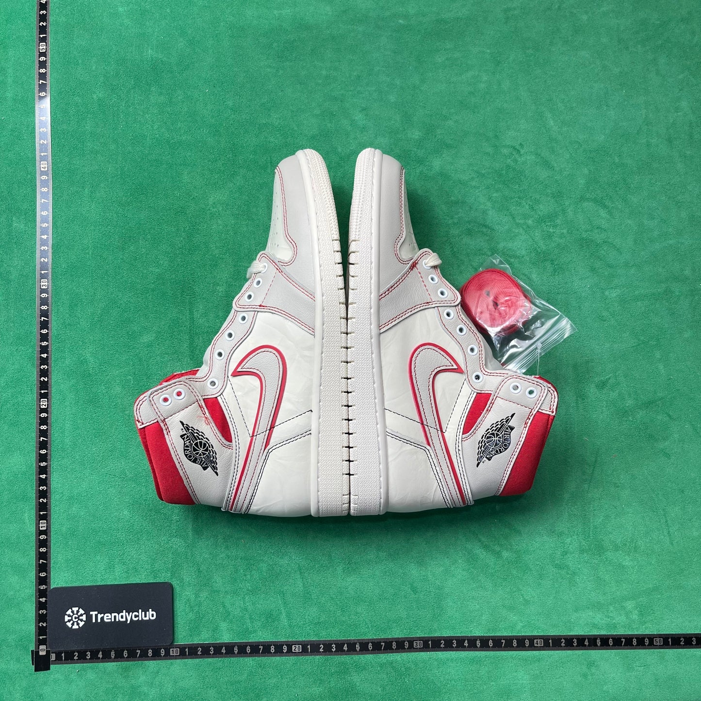 Air Jordan 1