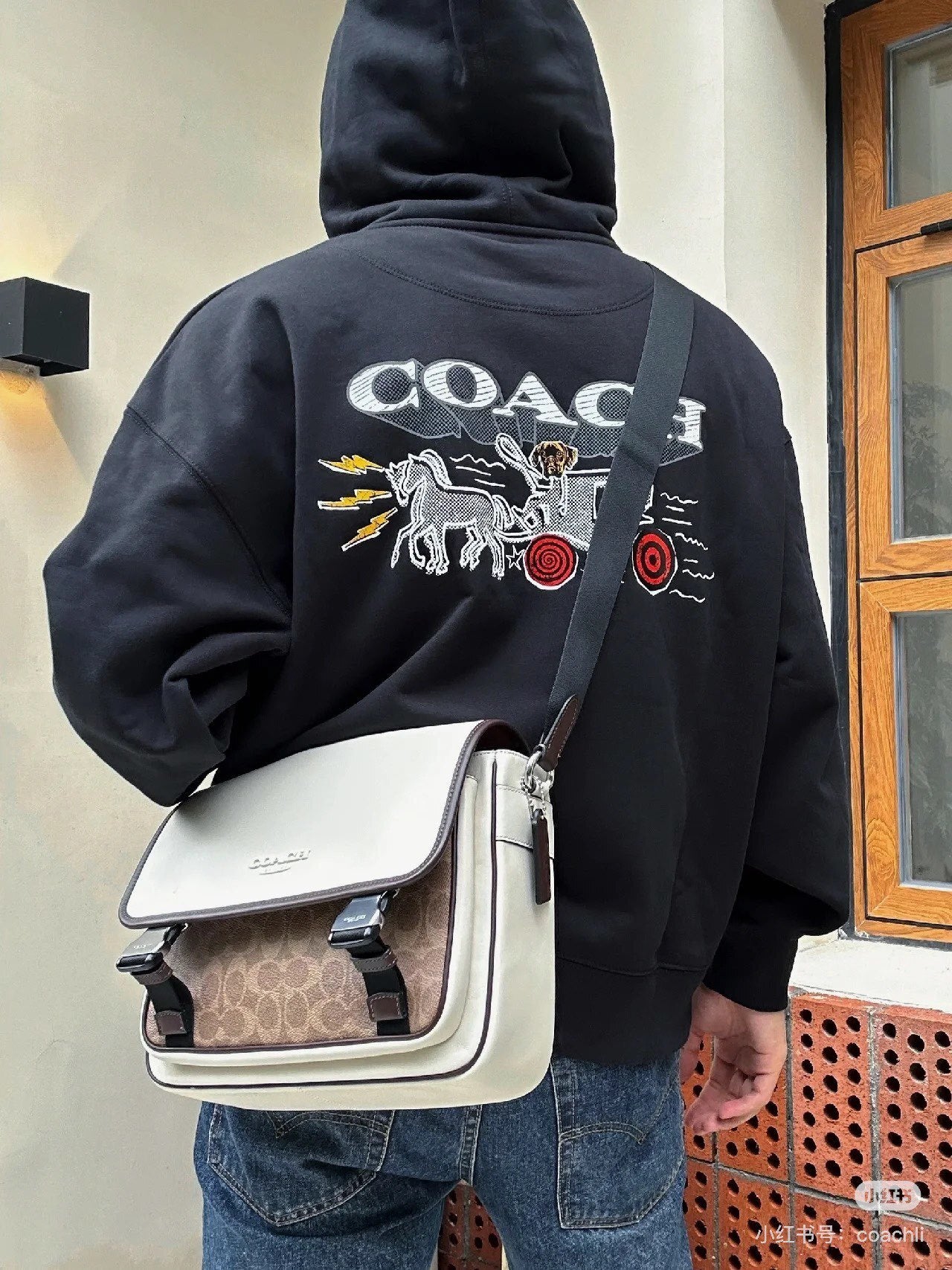 Coach