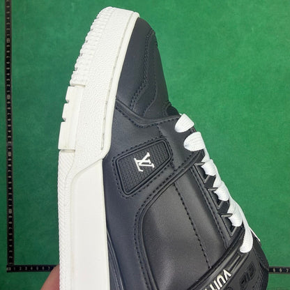 Louis Vuitton  - TT Trainer