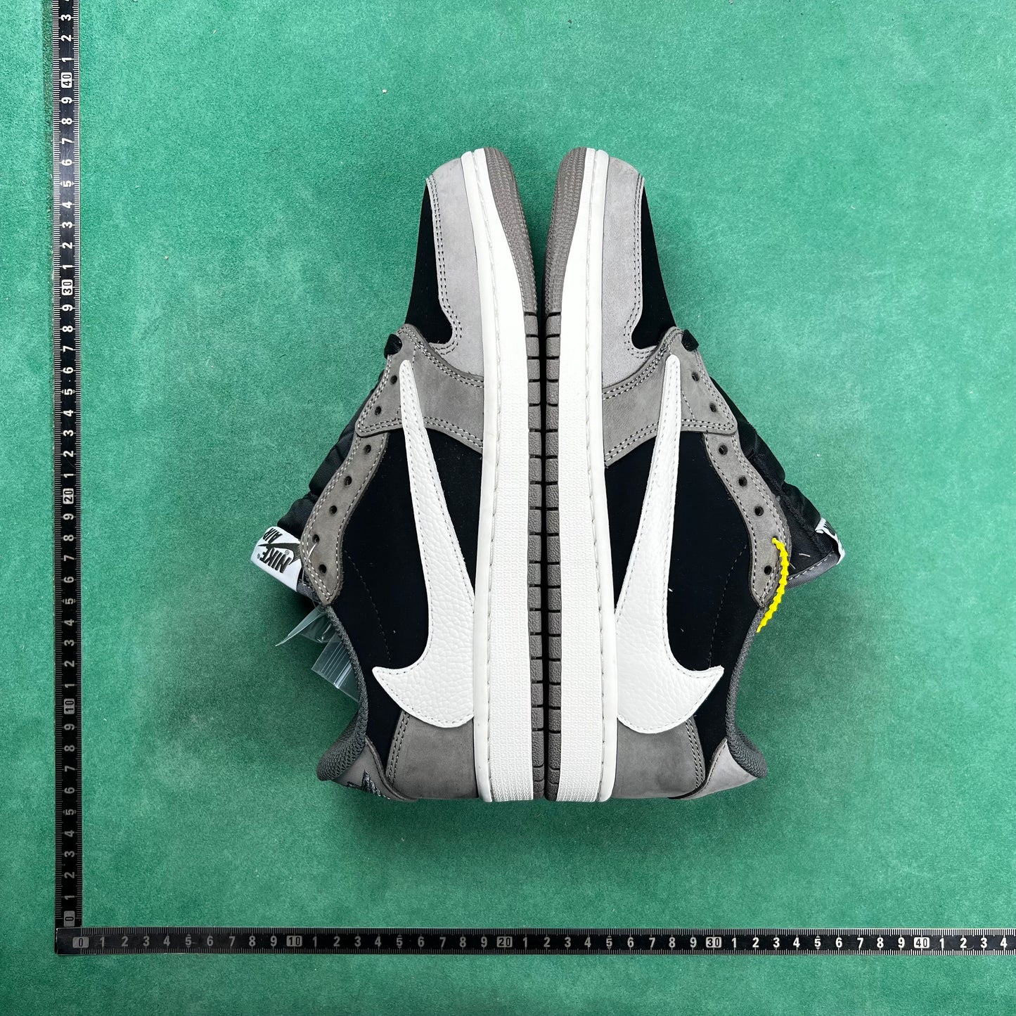 Air Jordan 1