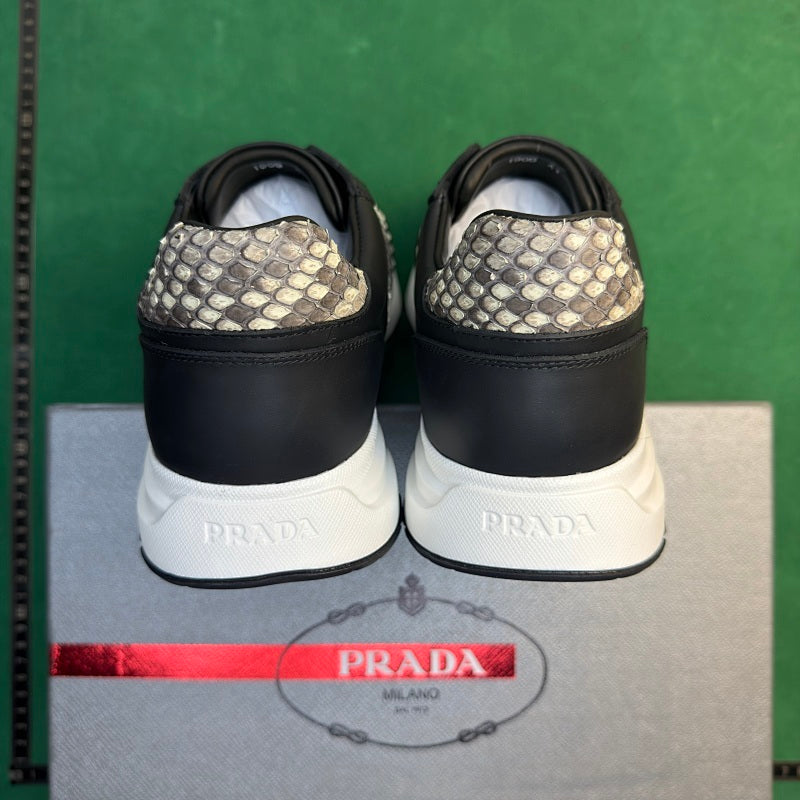Prada - Prax