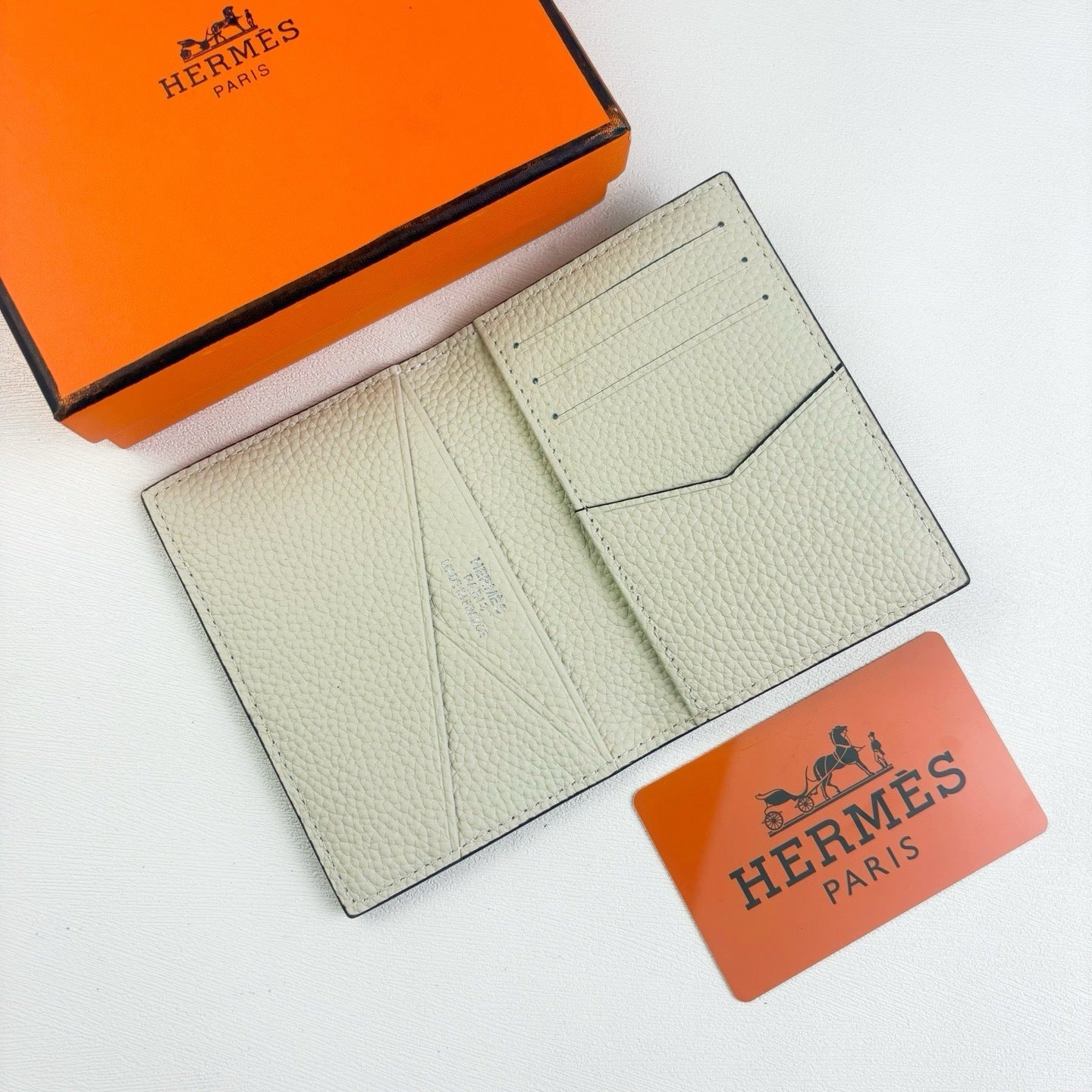 Hermès