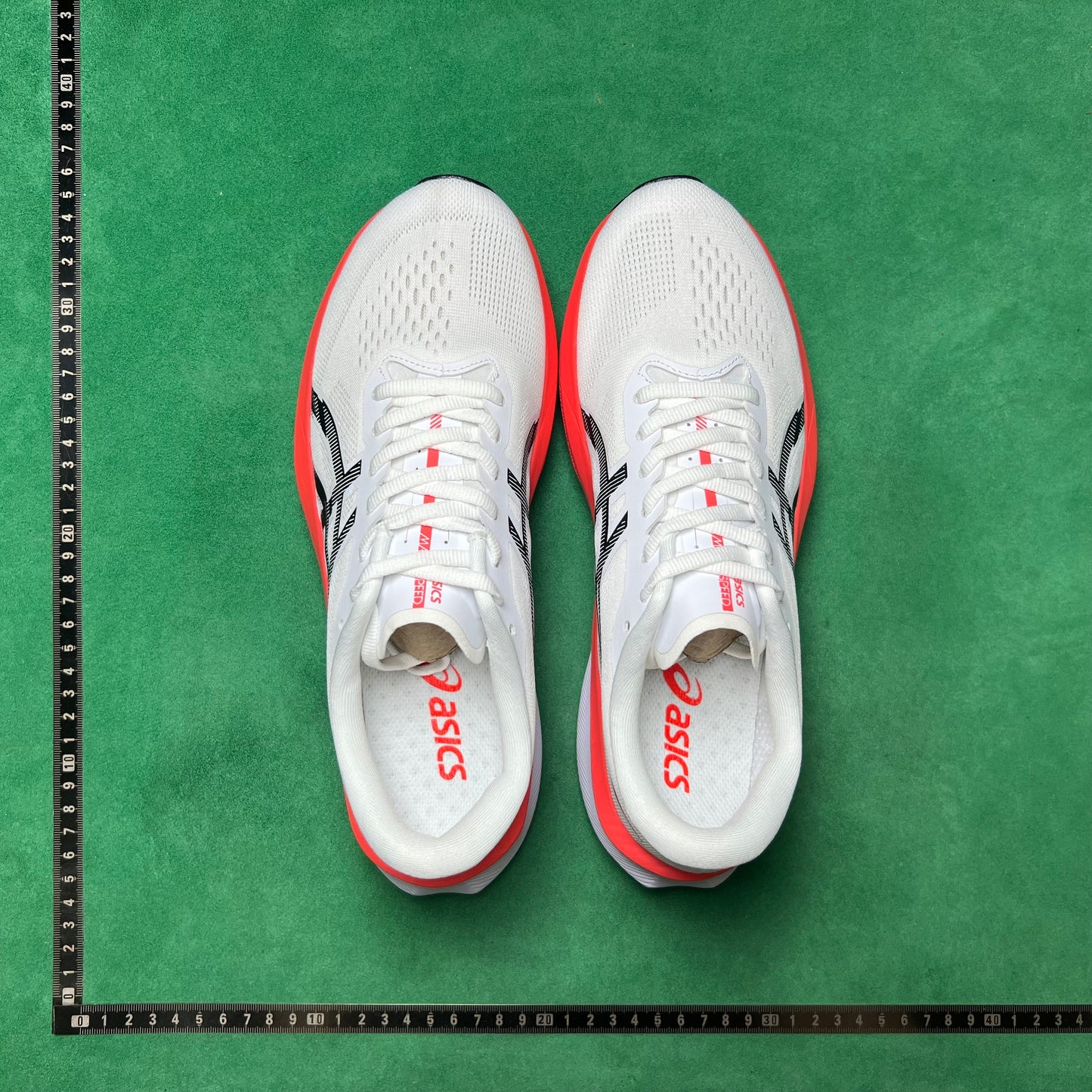Asics Magic Speed 4