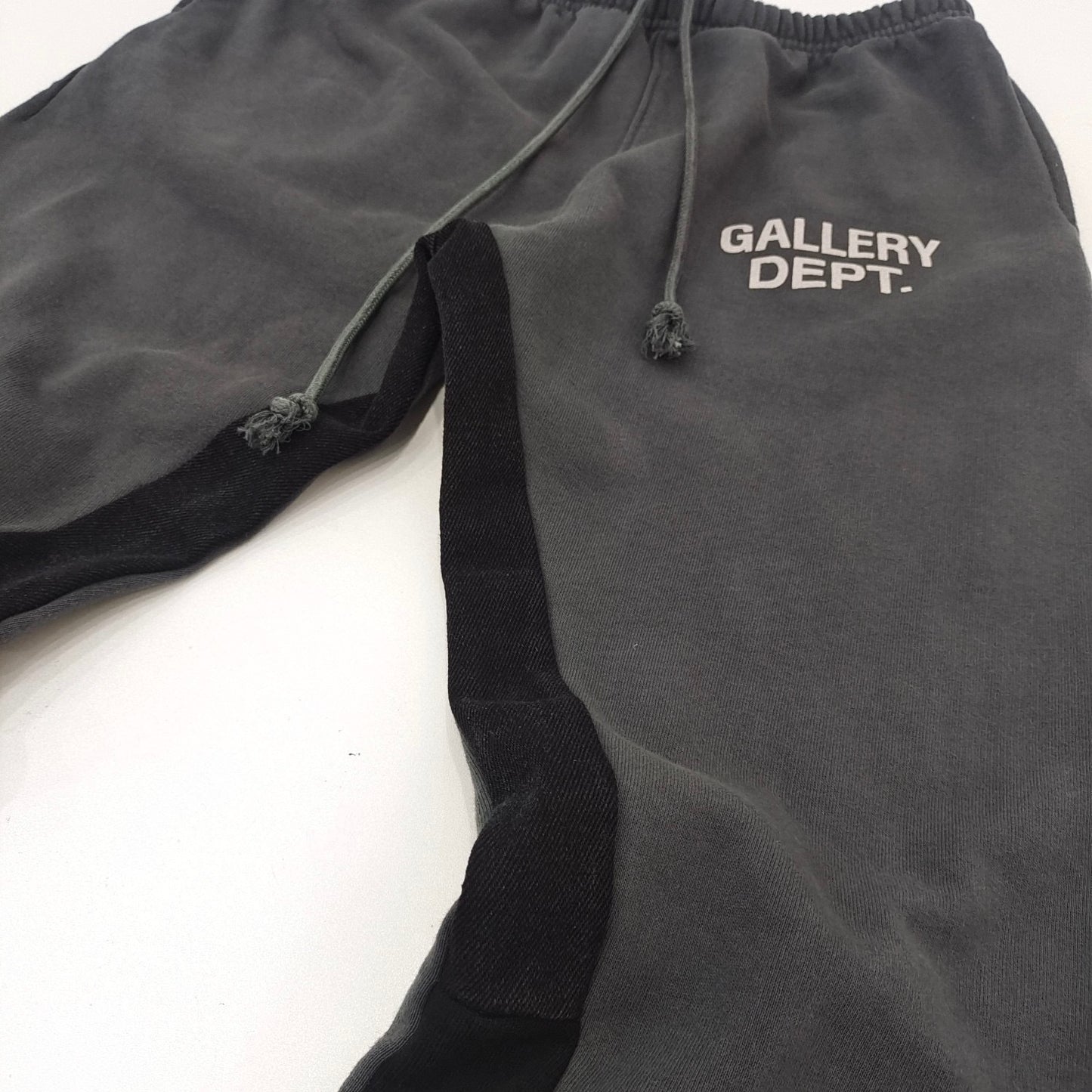 Gallery DEPT.