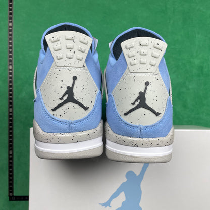 Air Jordan 4 Retro