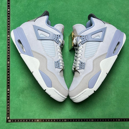 Air Jordan 4 Retro NCAA P