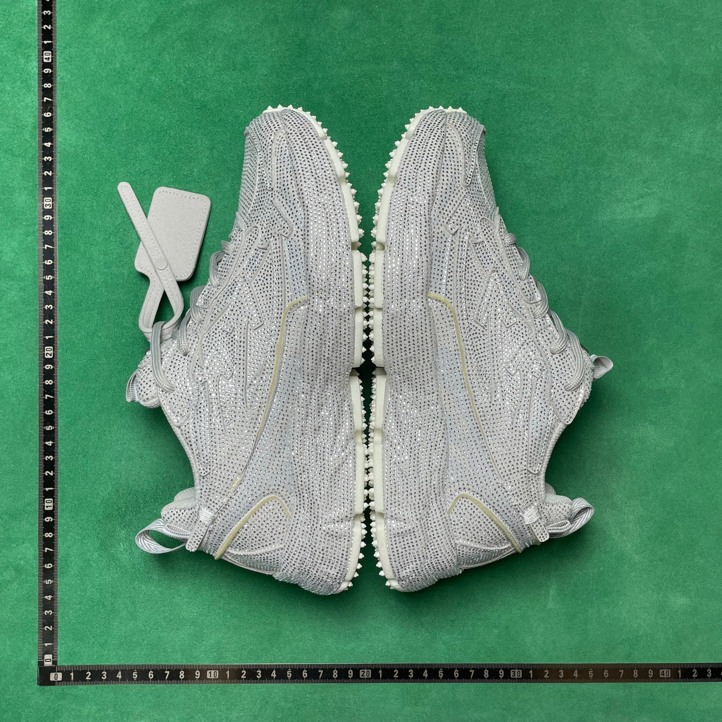 OffWhite - Be Right Back