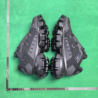 Prada - Cloudburst Thunder