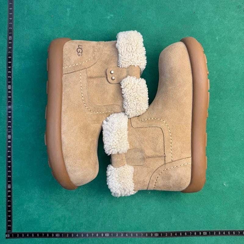 UGG