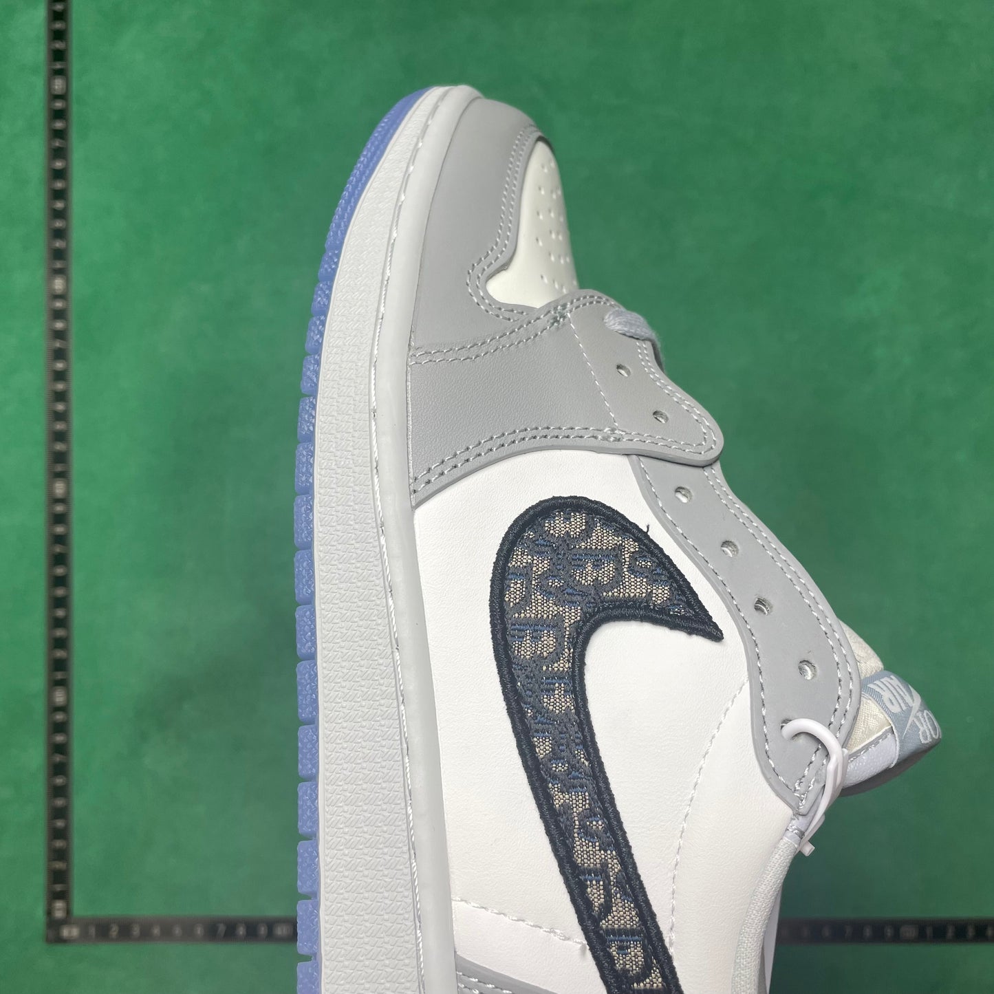 Air Jordan 1