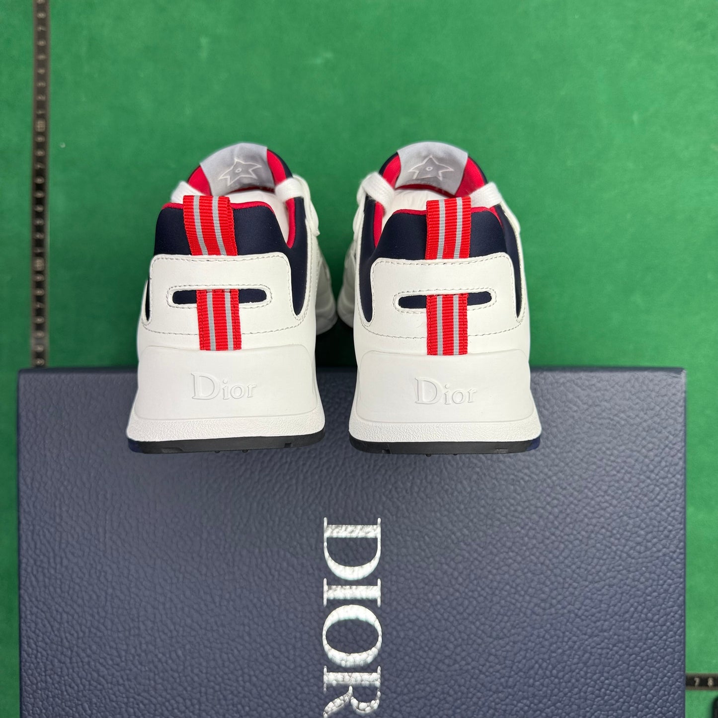 Dior