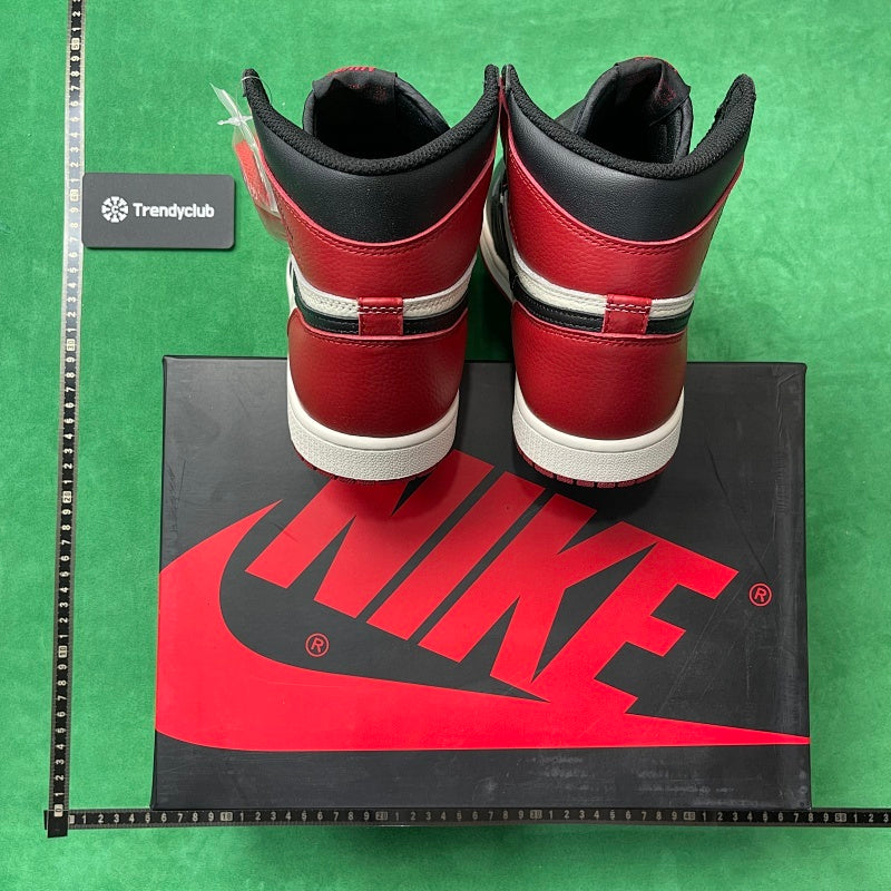 Air Jordan 1