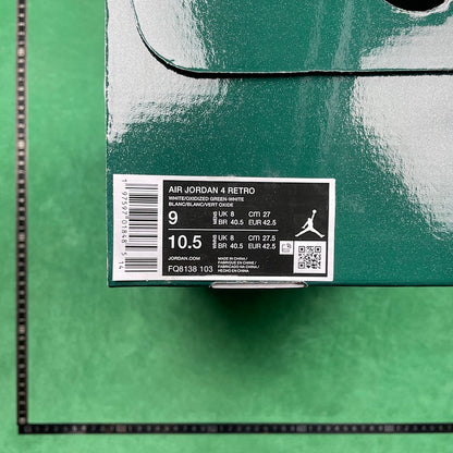 Air Jordan 4 Retro