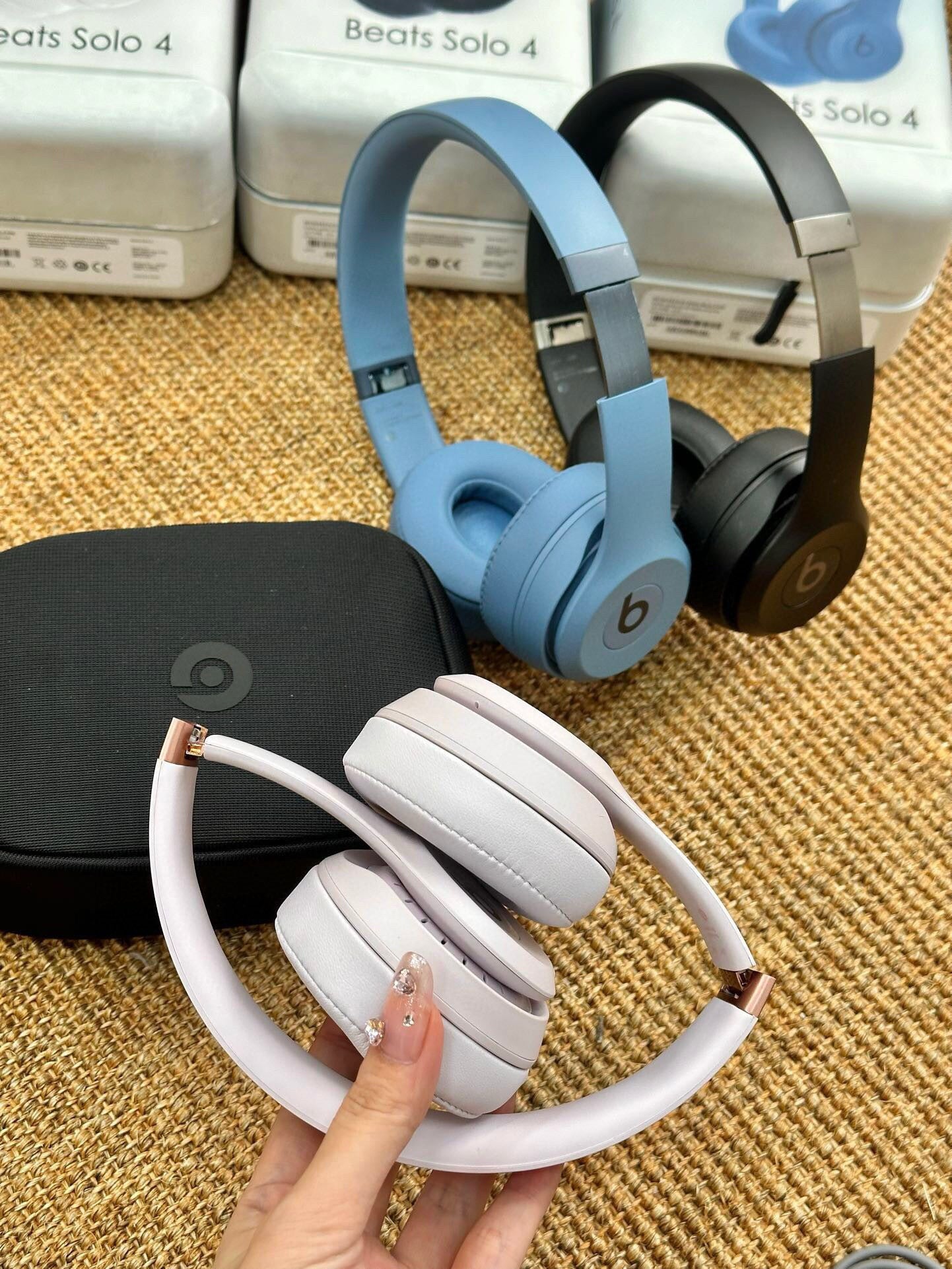 Beats Solo 4
