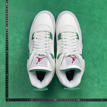 Air Jordan 4 Retro Sp