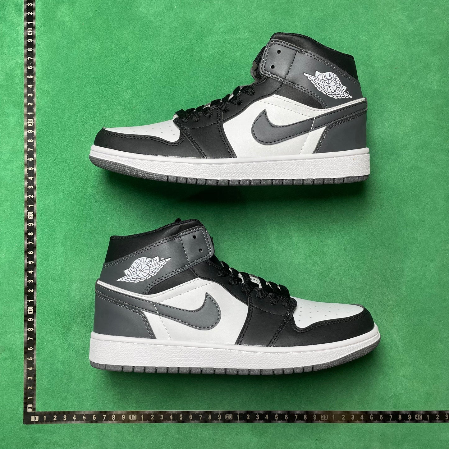 Air Jordan 1