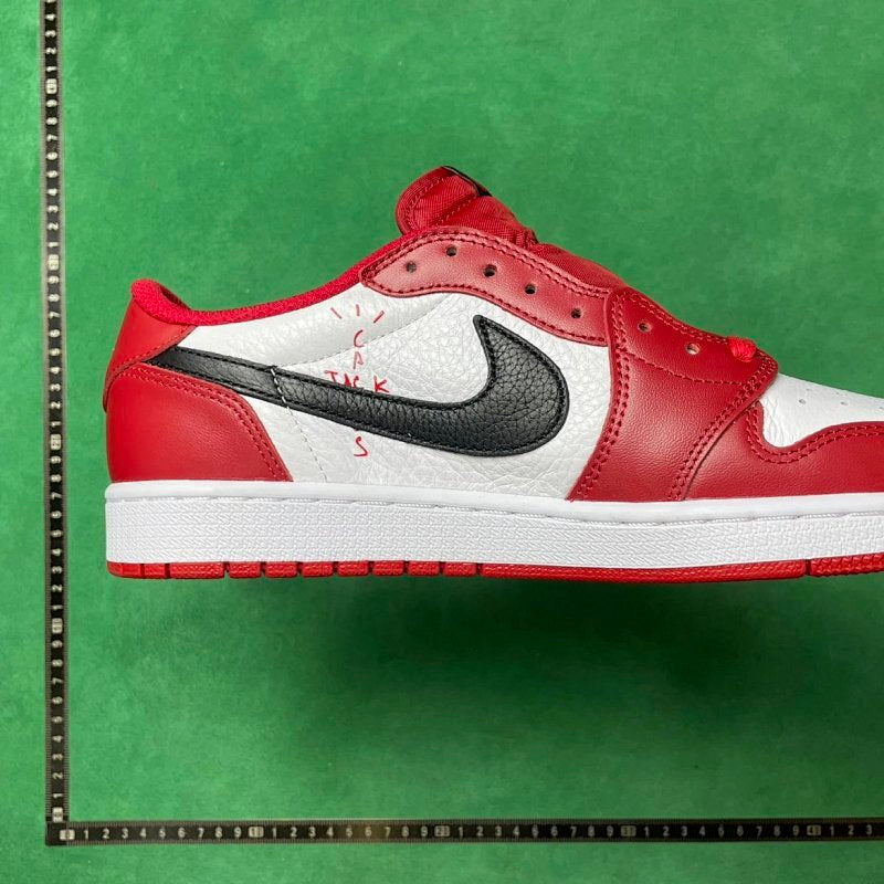Air Jordan 1 Low OG SP