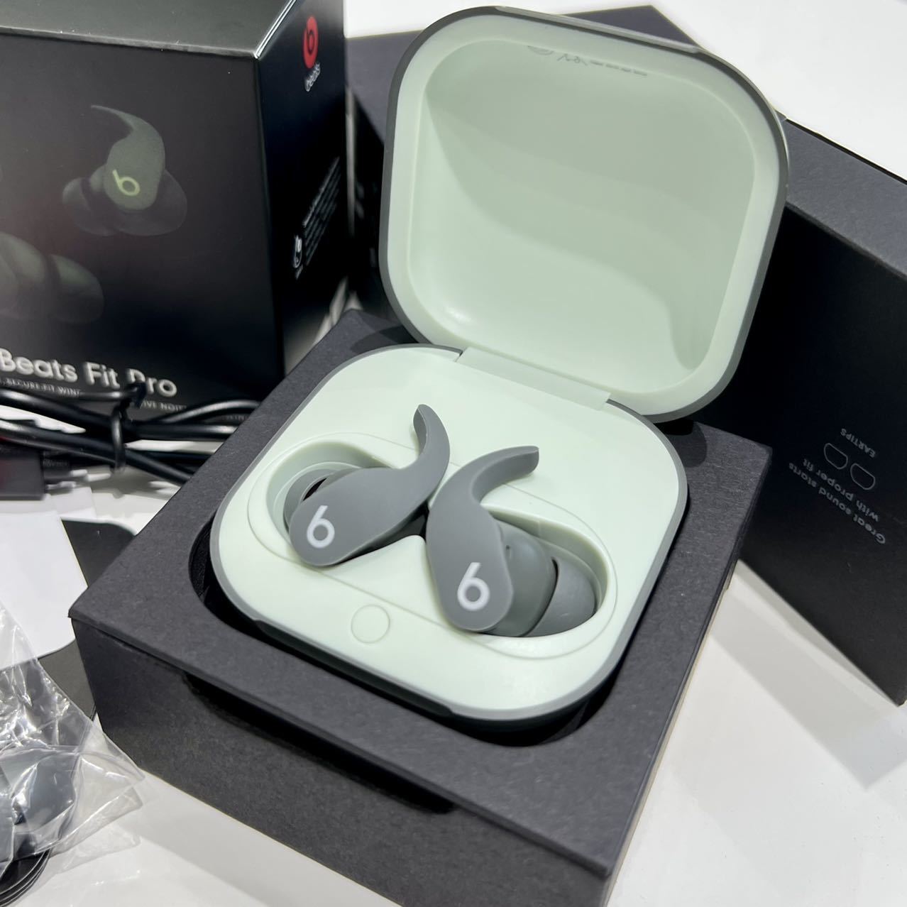 Beats Fit Pro x Kim