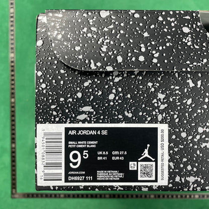 Air Jordan 4 SE