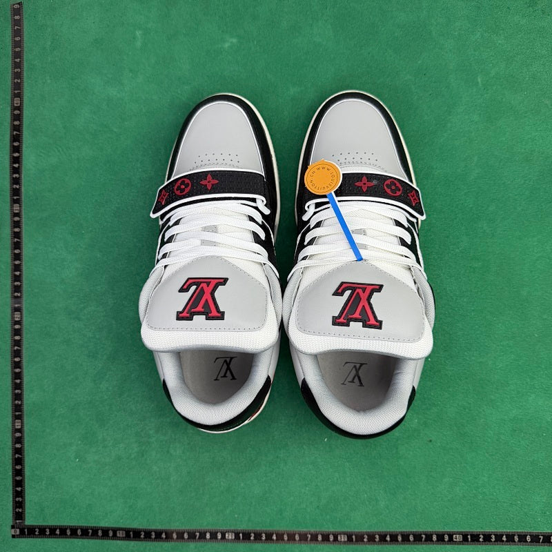 Louis Vuitton  - TT Trainer