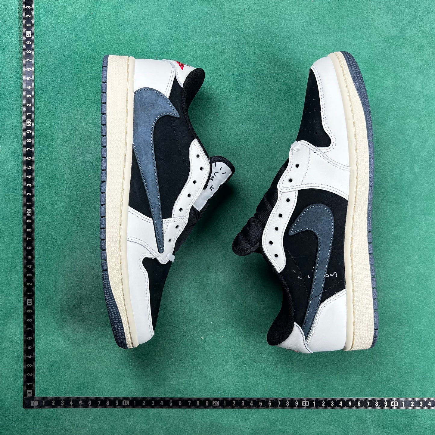 Air Jordan 1