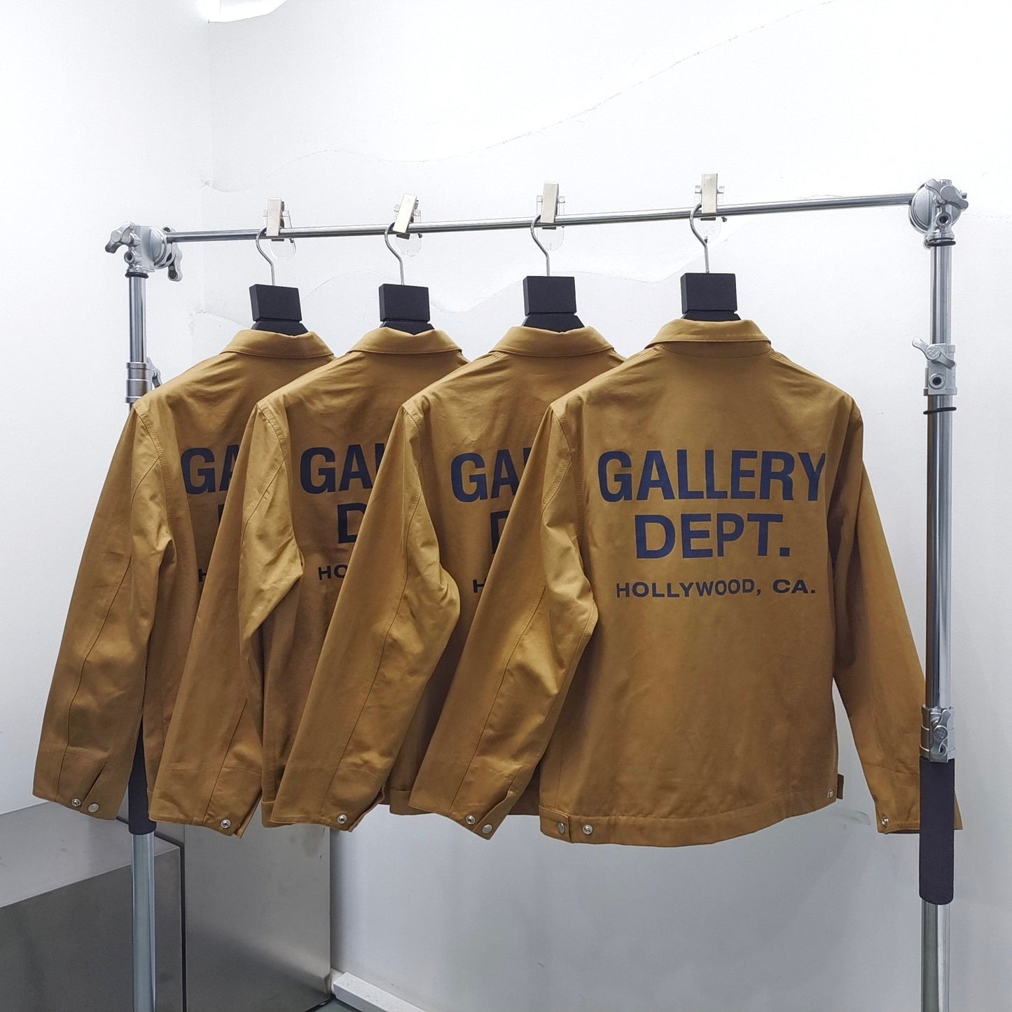 Gallery DEPT.