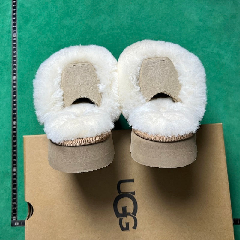 UGG