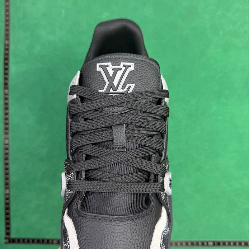 Louis Vuitton  - TT Trainer