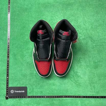 Air Jordan 1