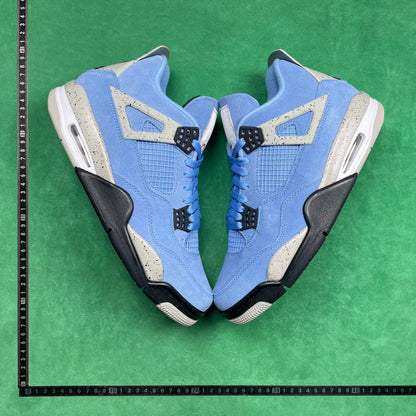 Air Jordan 4 Retro