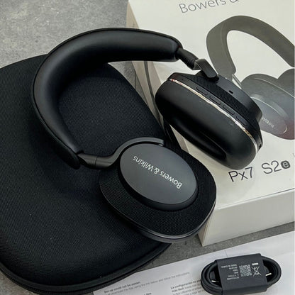 Bowers & Wilkins Headphone