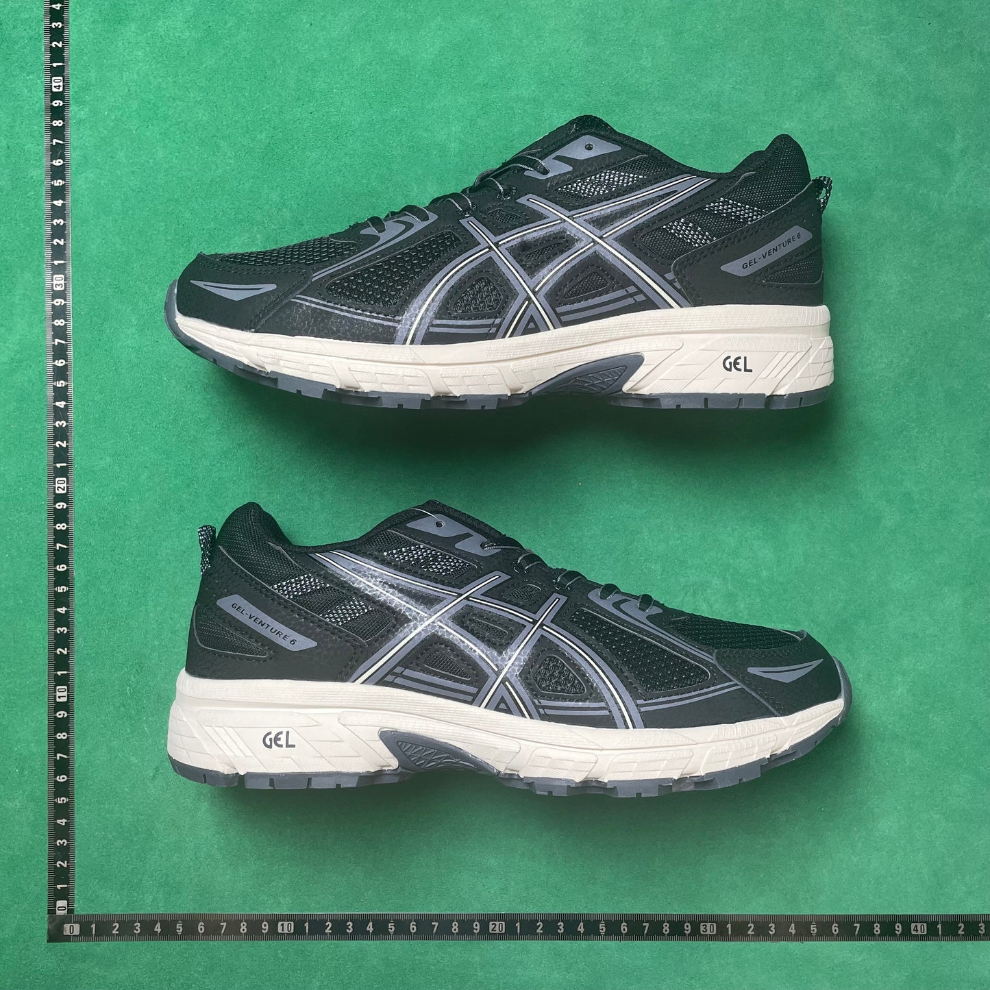 Asics Gel- Venture 6