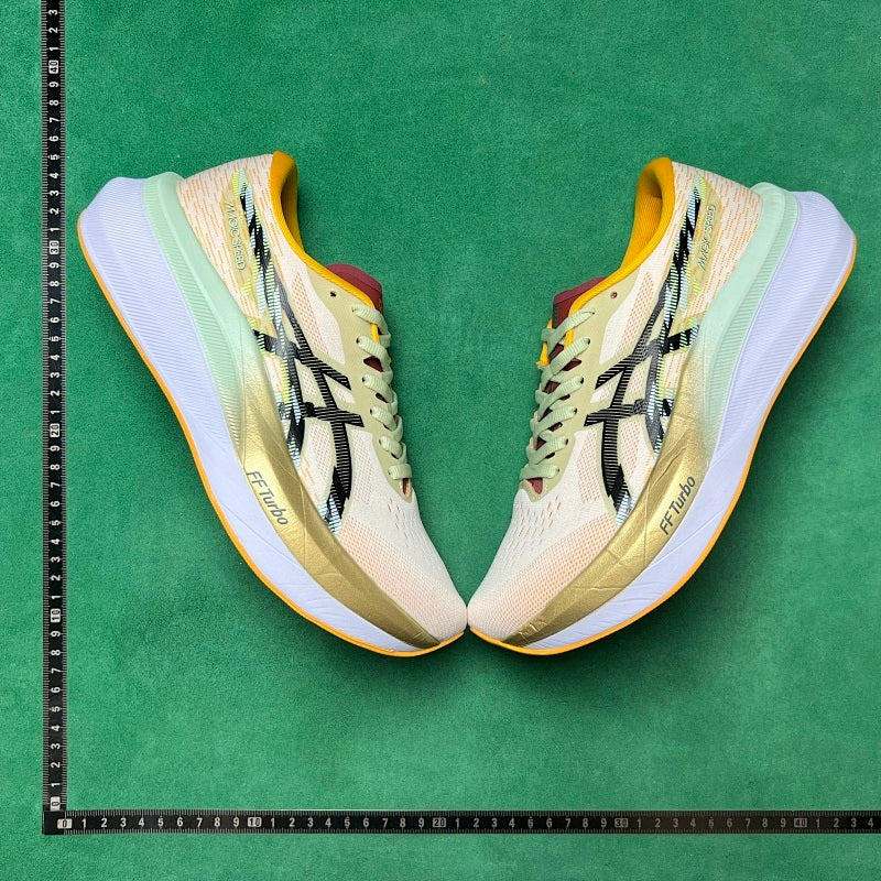 Asics-Magic Speed 4