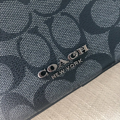 Coach