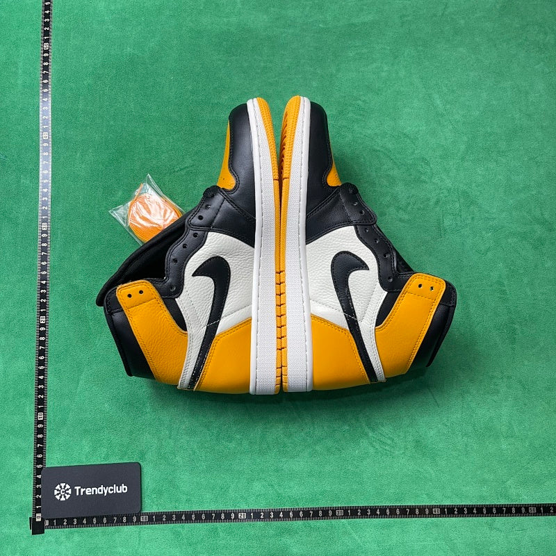Air Jordan 1