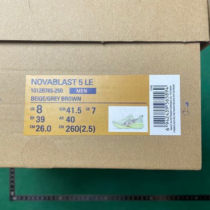 Asics Novablast 5 LE