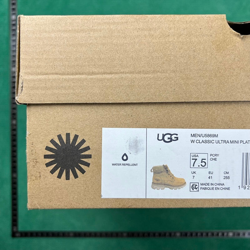 UGG