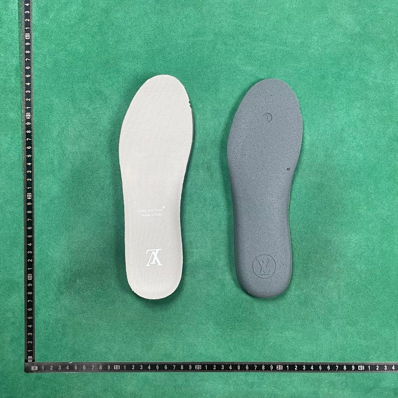 Louis Vuitton - Butter-soft Sneakers