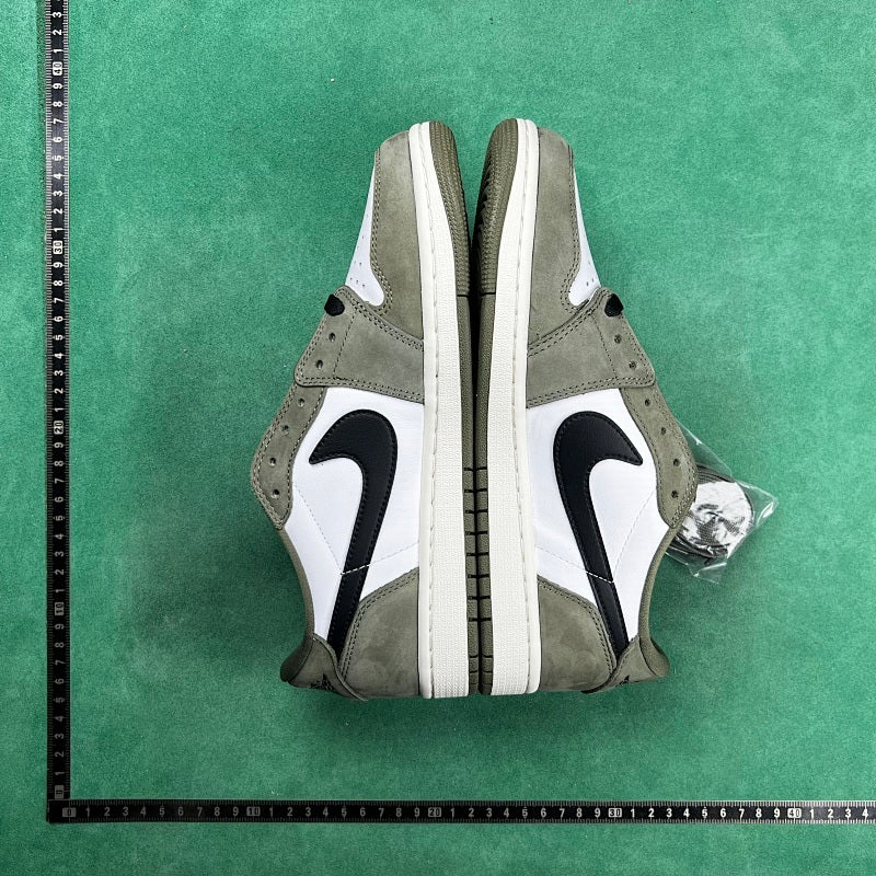 Air Jordan 1