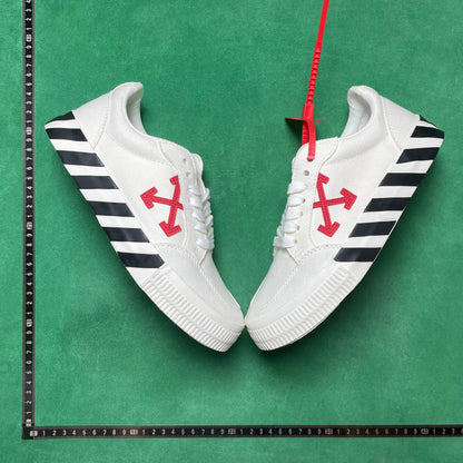 OffWhite - Gym Shoes Lovers