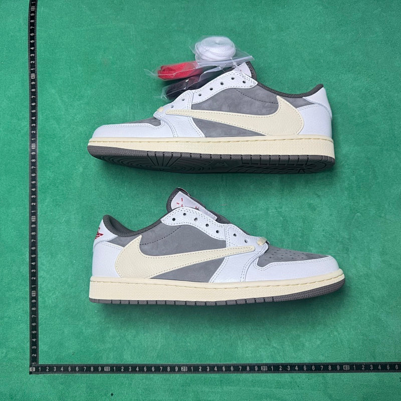 Air Jordan 1