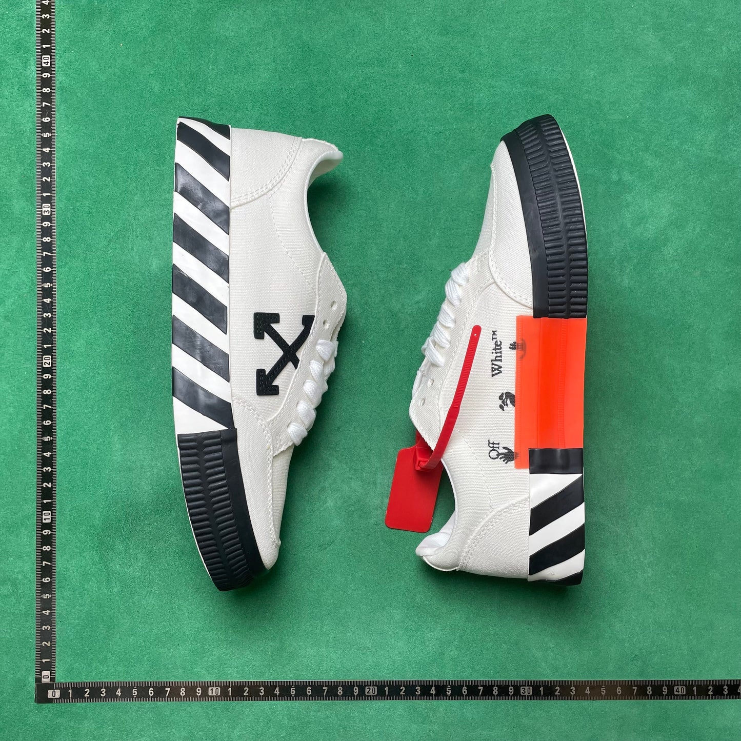 OffWhite - Gym Shoes Lover
