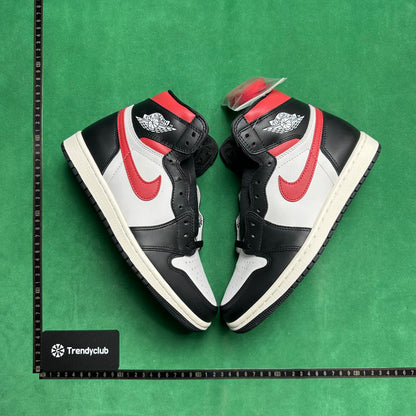 Air Jordan 1