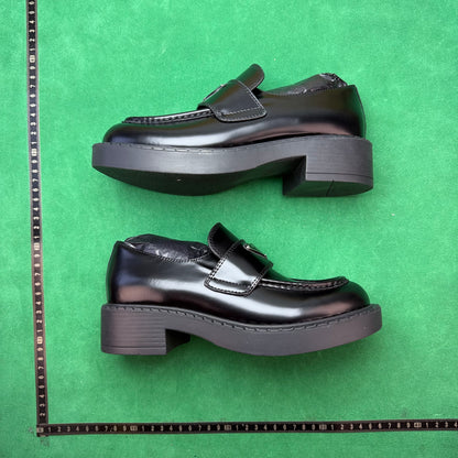 Prada - Loafers