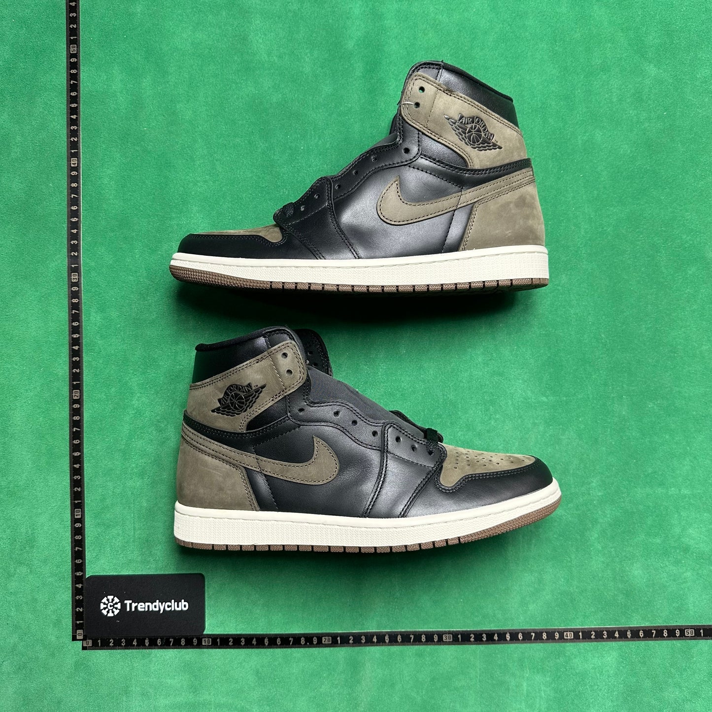 Air Jordan 1